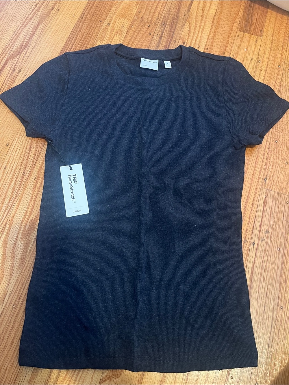 Aritizia TNA Homestretch Tshirt